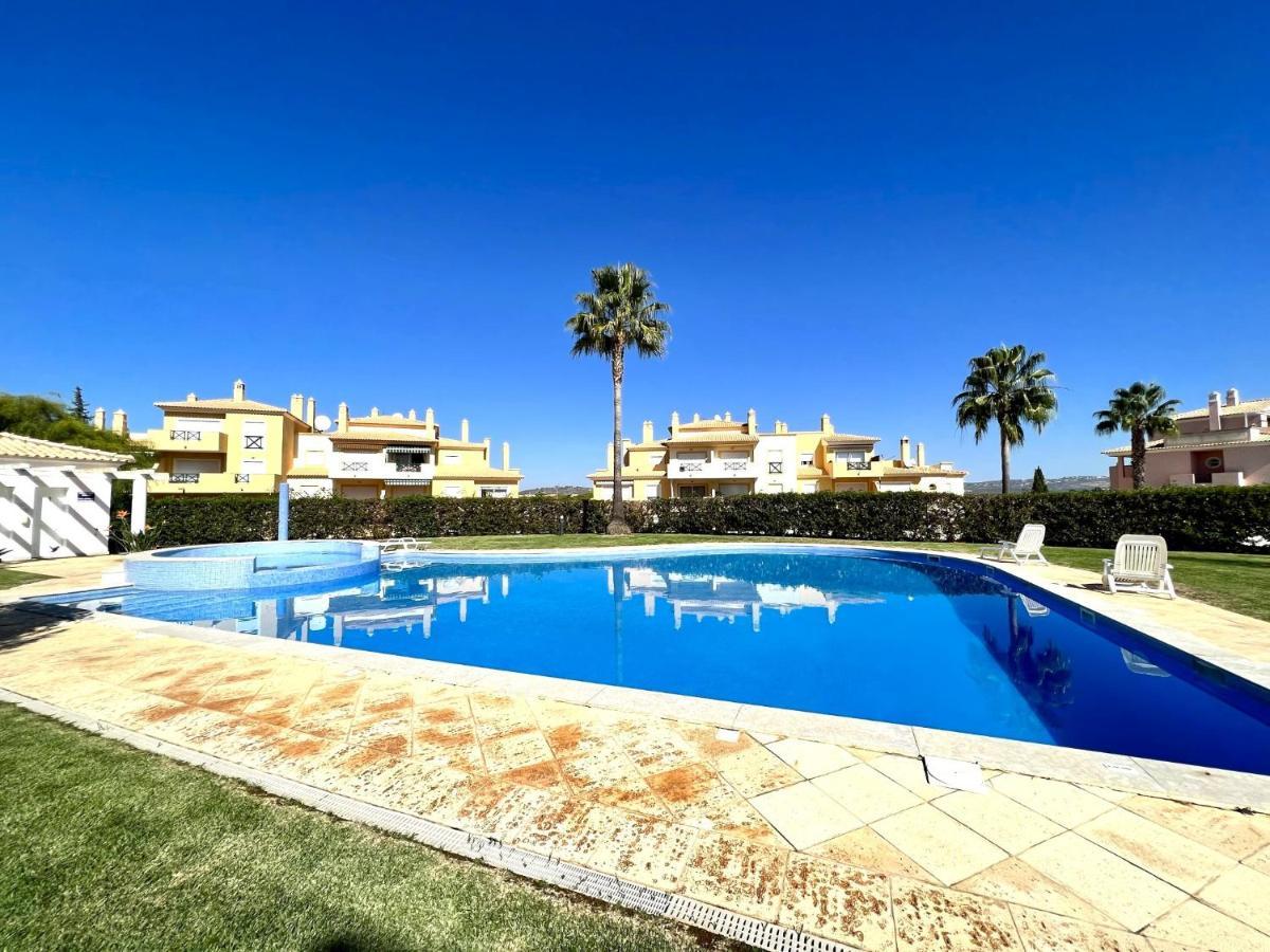 Albufeira Valley 1 With Pool By Homing Exterior photo