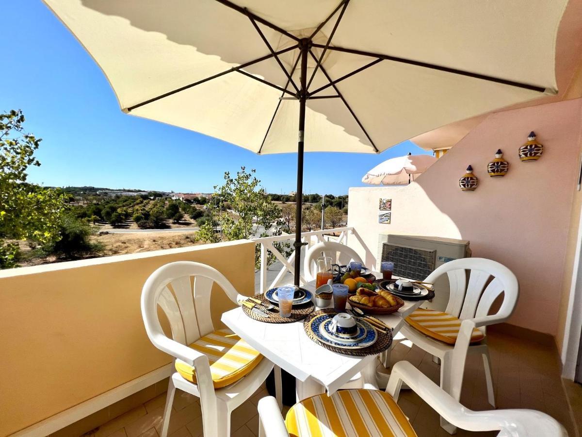 Albufeira Valley 1 With Pool By Homing Exterior photo
